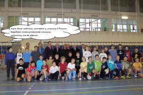 Команда по регби Долгопрудненские Соколы вместе с Сураевым и Троицким